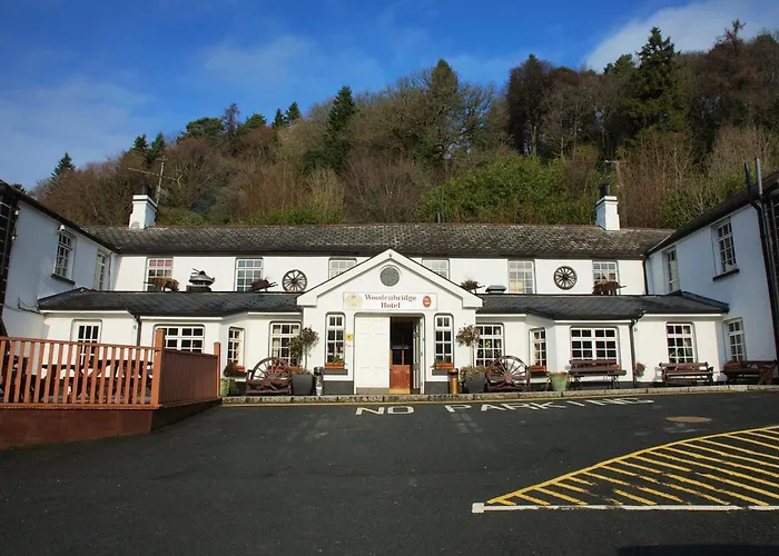Woodenbridge Hotel