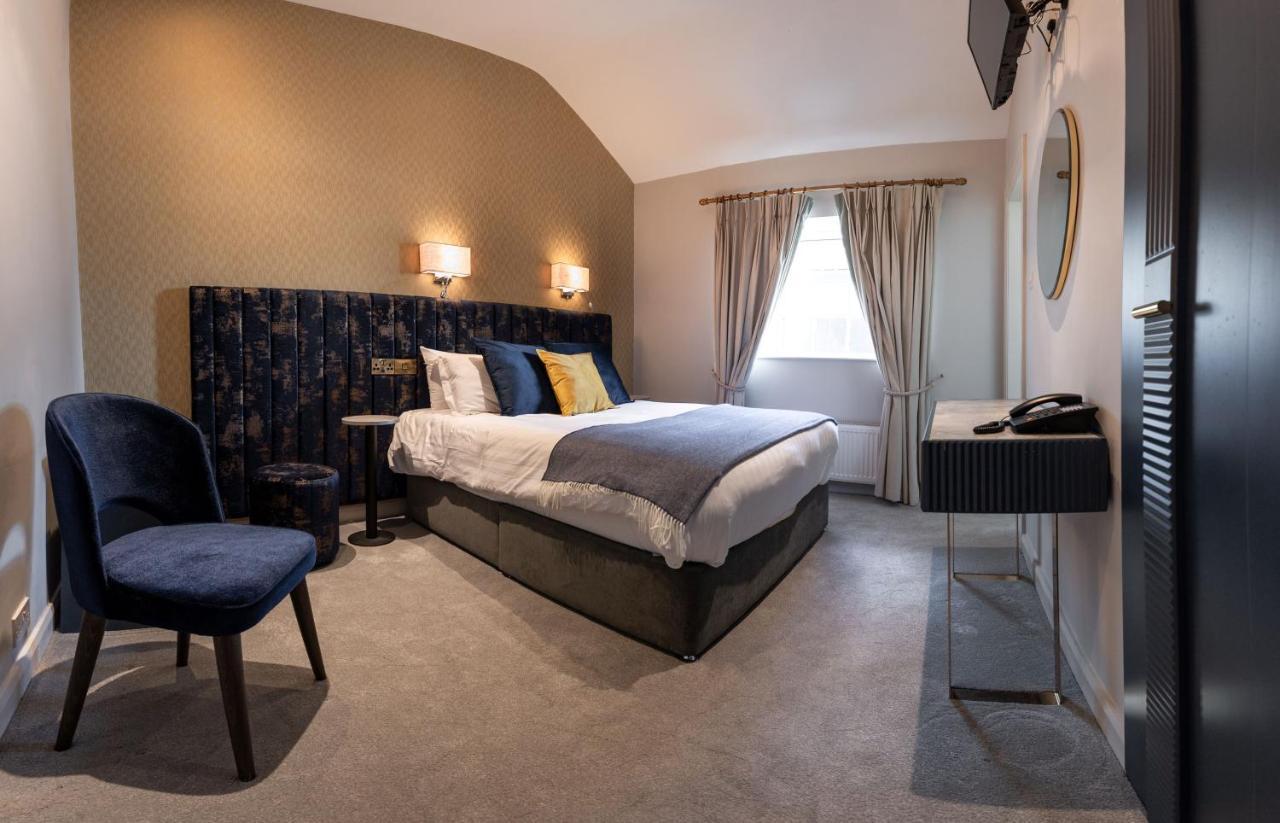 Woodenbridge Hotel 3*