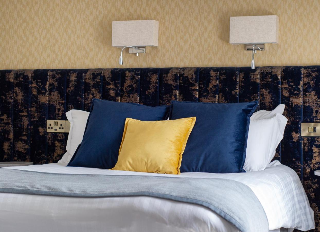 Woodenbridge Hotel Hotel
