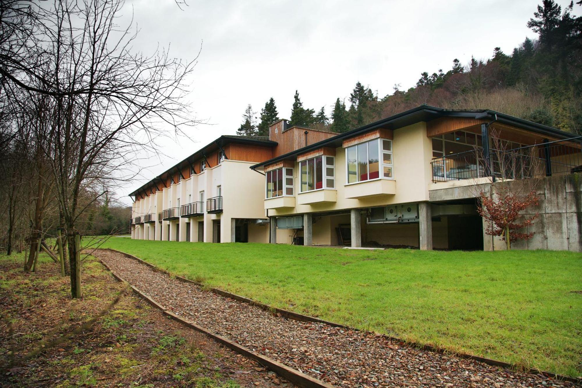 Hotel Woodenbridge Hotel