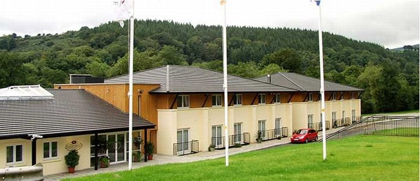Hotel Woodenbridge Hotel