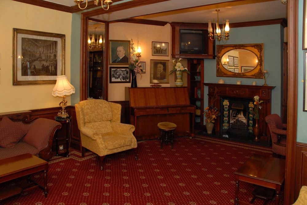 Hotel Woodenbridge Hotel Woodenbridge